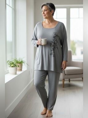 Karen Kane China Blossom Shirt and Pants Set